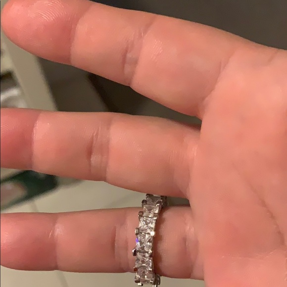 Ring - Picture 2 of 3